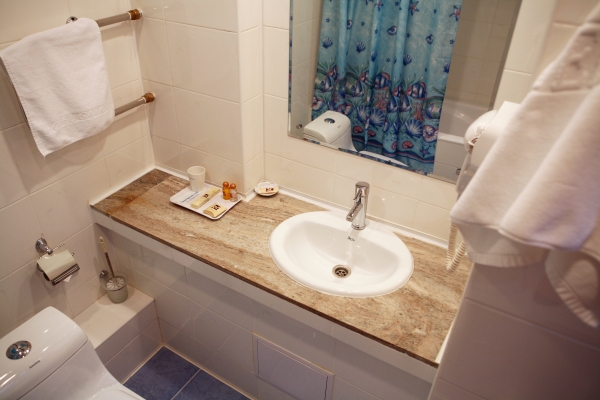 Hotel Gavan (Vladivostok)